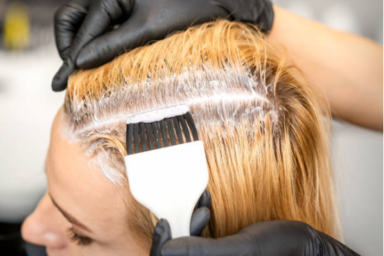 Hydrating Hair Dye with Moisturizing Formula